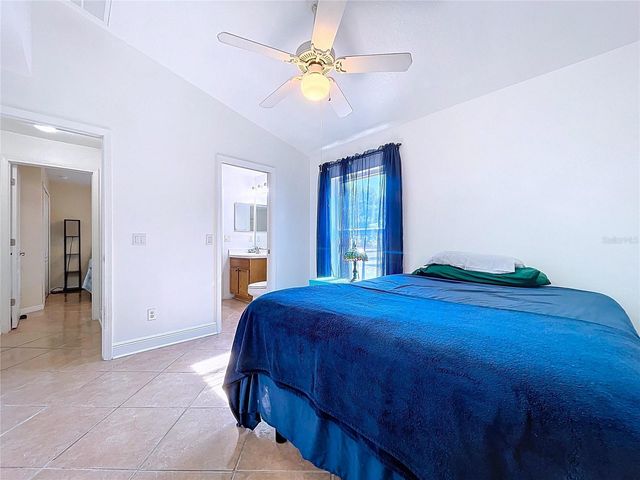 915 CRISTELLE JEAN DRIVE, Ruskin, FL 33570