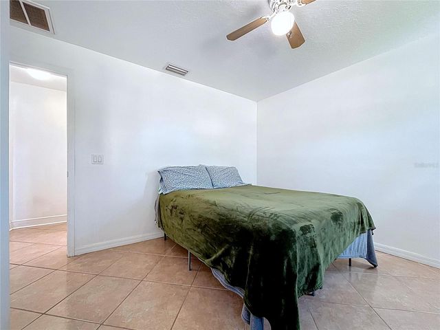 915 CRISTELLE JEAN DRIVE, Ruskin, FL 33570