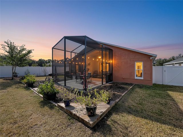 915 CRISTELLE JEAN DRIVE, Ruskin, FL 33570