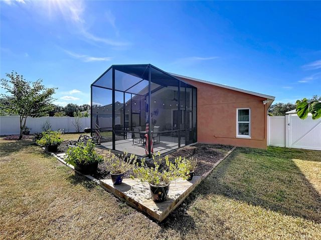 915 CRISTELLE JEAN DRIVE, Ruskin, FL 33570