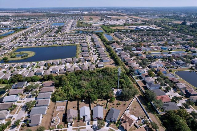 915 CRISTELLE JEAN DRIVE, Ruskin, FL 33570