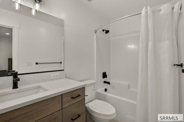 4310 Ola Vista Avenue, Idaho Falls, ID 83401