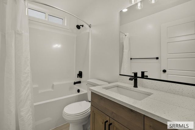 4310 Ola Vista Avenue, Idaho Falls, ID 83401