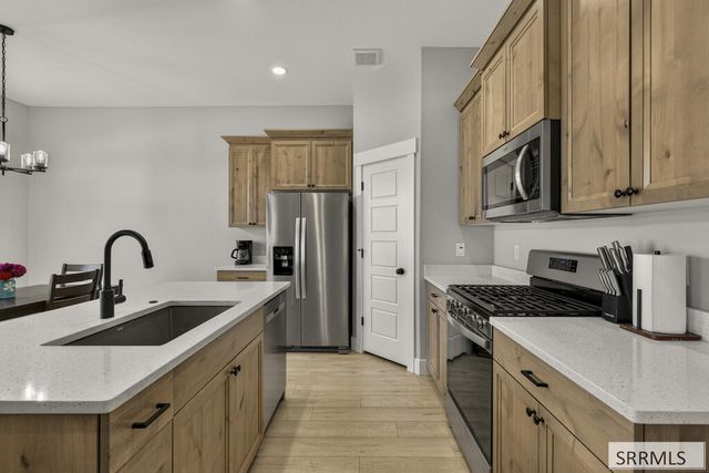 4310 Ola Vista Avenue, Idaho Falls, ID 83401