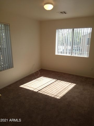 1544 S OWL Drive, Gilbert, AZ 85296