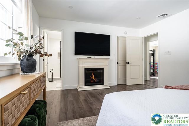 50 Buckhill Road, Penn Forest Twp, PA 18071