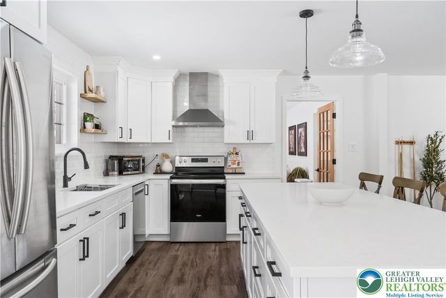 50 Buckhill Road, Penn Forest Twp, PA 18071