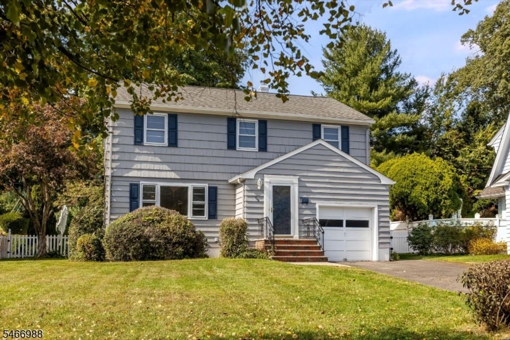 246 Grove St, Montclair Twp., NJ 07042 — exterior