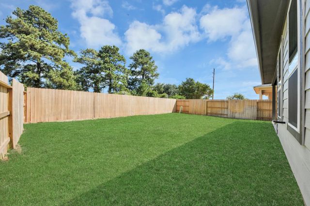 26395 Viva Drive, Magnolia, TX 77355