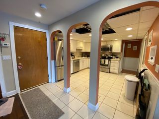 4 Shadowbrook Ln 30, Milford, MA 01757