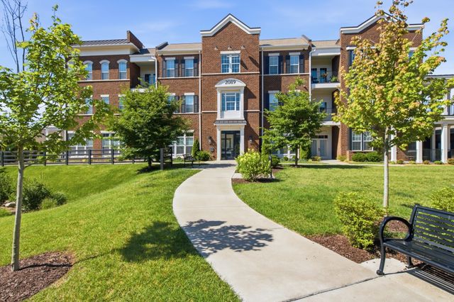 2089 Branford Pl Unit 204, Thompsons Station, TN 37179