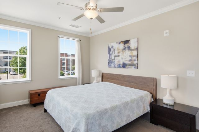 2089 Branford Pl Unit 204, Thompsons Station, TN 37179