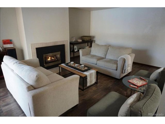 9 Par Cir, Littleton, CO 80123