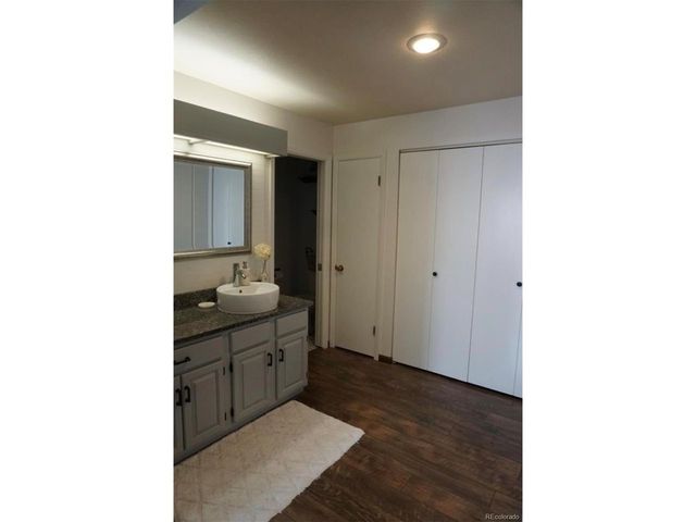 9 Par Cir, Littleton, CO 80123