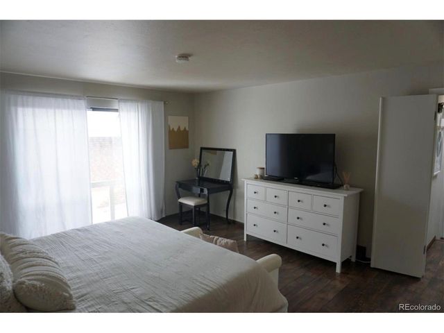 9 Par Cir, Littleton, CO 80123
