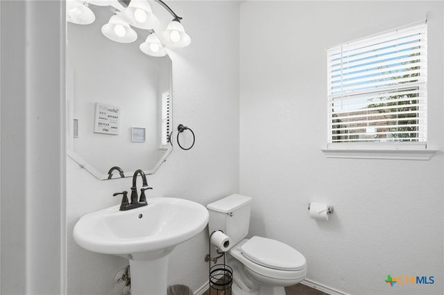 1410 Katie Lynch Drive, Pflugerville, TX 78660