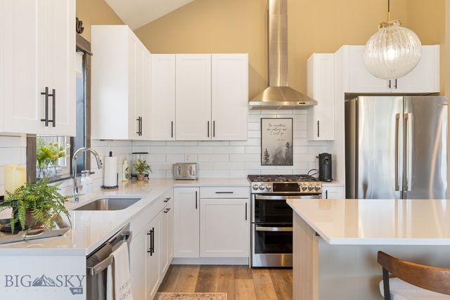 127 Albrey Trail B, Bozeman, MT 59718