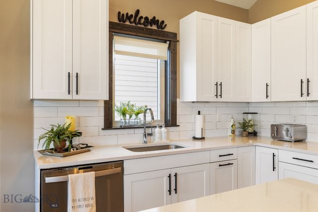 127 Albrey Trail B, Bozeman, MT 59718