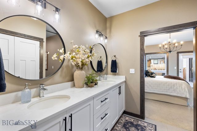 127 Albrey Trail B, Bozeman, MT 59718