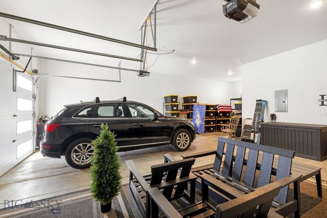 127 Albrey Trail B, Bozeman, MT 59718