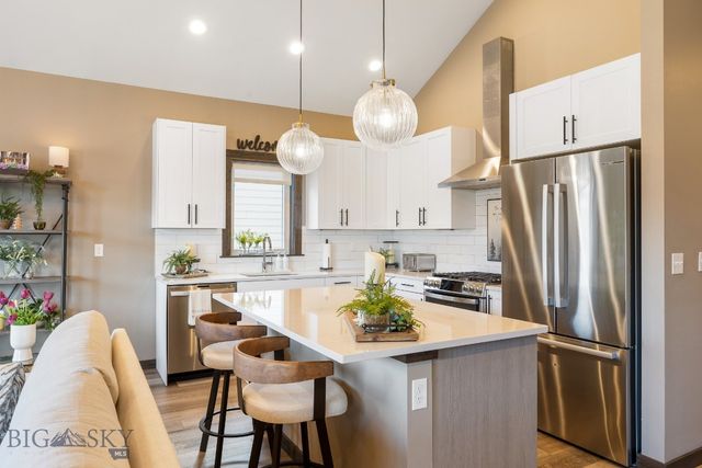 127 Albrey Trail B, Bozeman, MT 59718