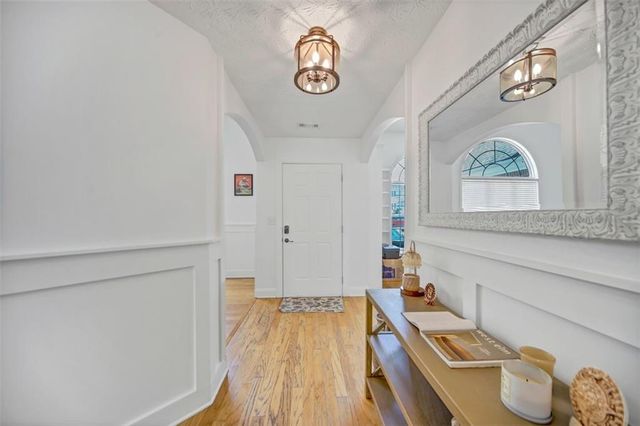 529 Morning Place Way, Suwanee, GA 30024