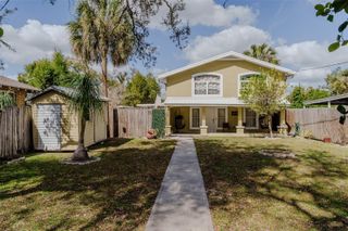 203 W CREST 1/2 AVENUE, Tampa, FL 33603