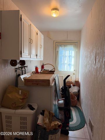 360 Killarney Drive, Toms River, NJ 08753