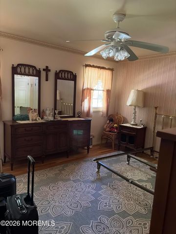360 Killarney Drive, Toms River, NJ 08753