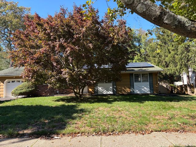 360 Killarney Drive, Toms River, NJ 08753