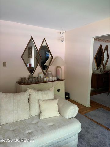 360 Killarney Drive, Toms River, NJ 08753