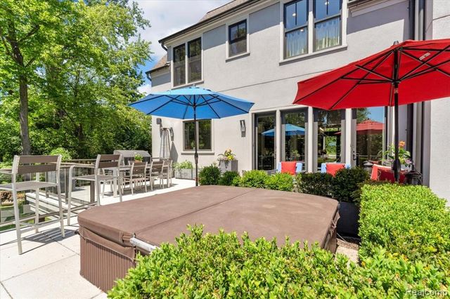 195 Baldwin Road, Birmingham, MI 48009