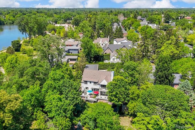 195 Baldwin Road, Birmingham, MI 48009