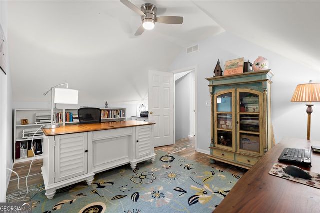 950 Laurel Springs Lane SW, Marietta, GA 30064