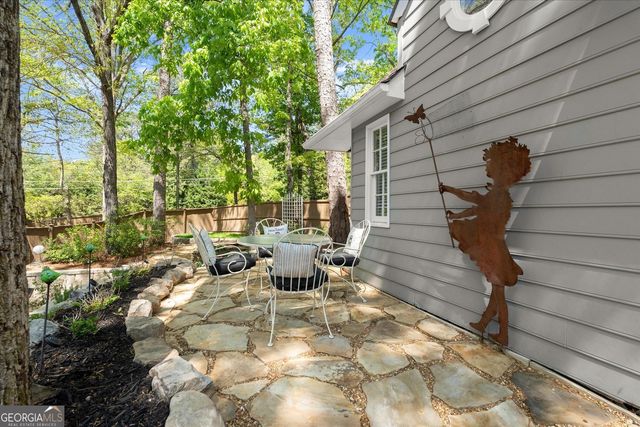 950 Laurel Springs Lane SW, Marietta, GA 30064