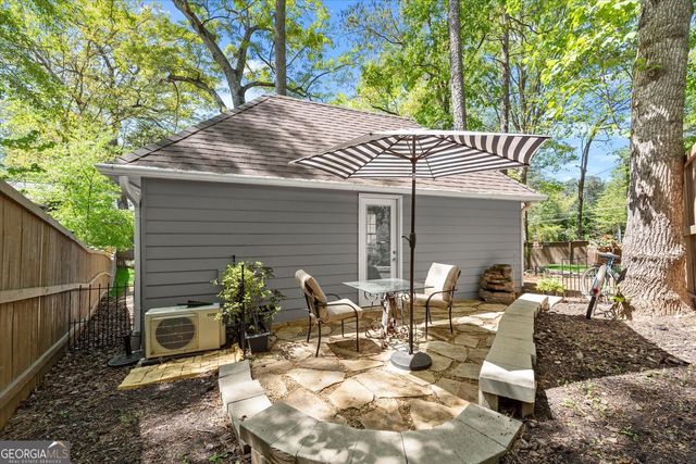 950 Laurel Springs Lane SW, Marietta, GA 30064