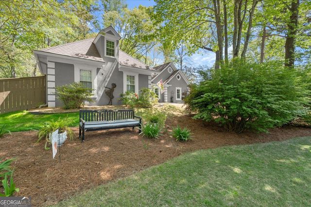 950 Laurel Springs Lane SW, Marietta, GA 30064