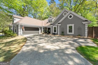 950 Laurel Springs Lane SW, Marietta, GA 30064