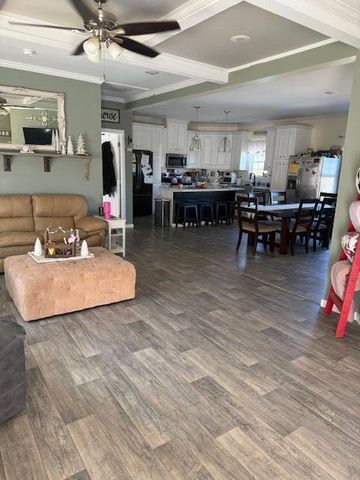 2351 Dreyfus Road, Waco, KY 40385