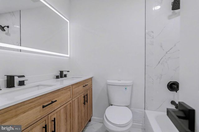 6602 IAN ST, Hyattsville, MD 20784