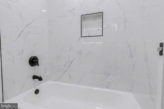 6602 IAN ST, Hyattsville, MD 20784