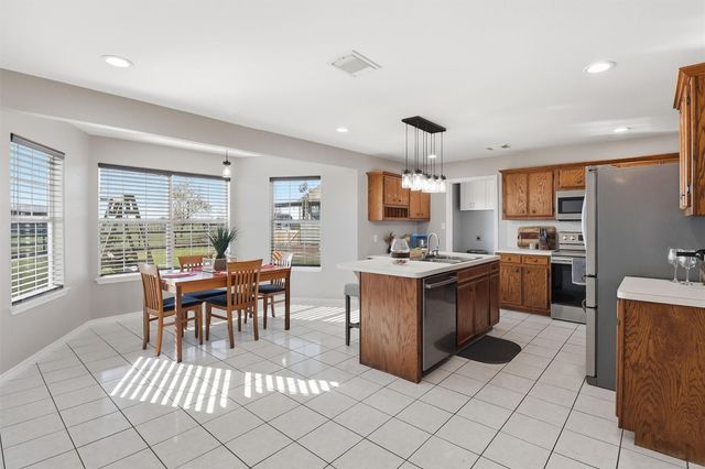 2159 Settlers Court Drive, Sealy, TX 77474