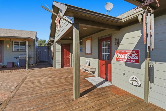 2159 Settlers Court Drive, Sealy, TX 77474