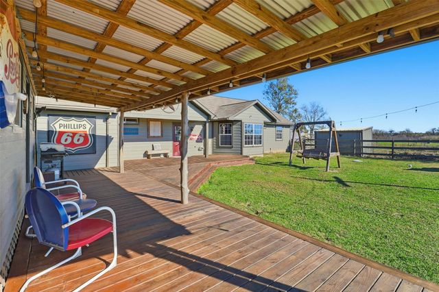 2159 Settlers Court Drive, Sealy, TX 77474