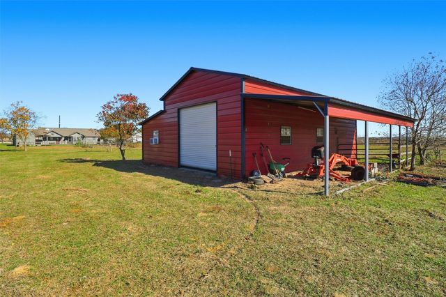 2159 Settlers Court Drive, Sealy, TX 77474