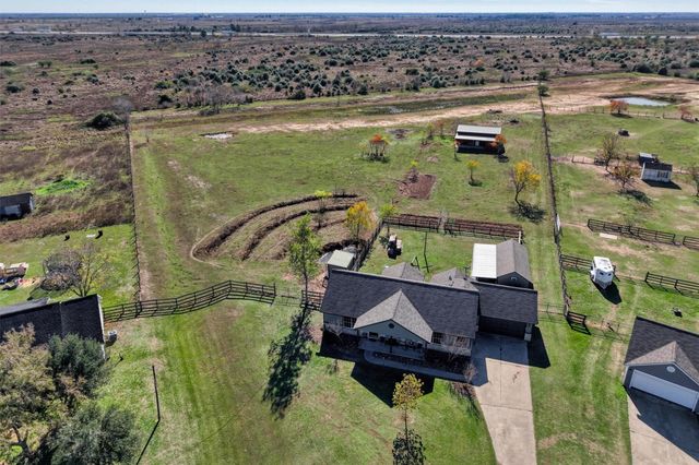 2159 Settlers Court Drive, Sealy, TX 77474