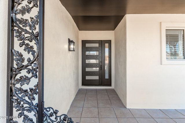 14211 N 103RD Avenue, Sun City, AZ 85351