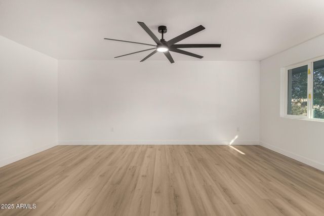 14211 N 103RD Avenue, Sun City, AZ 85351