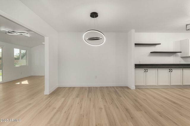 14211 N 103RD Avenue, Sun City, AZ 85351