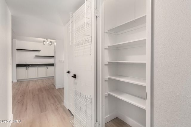 14211 N 103RD Avenue, Sun City, AZ 85351